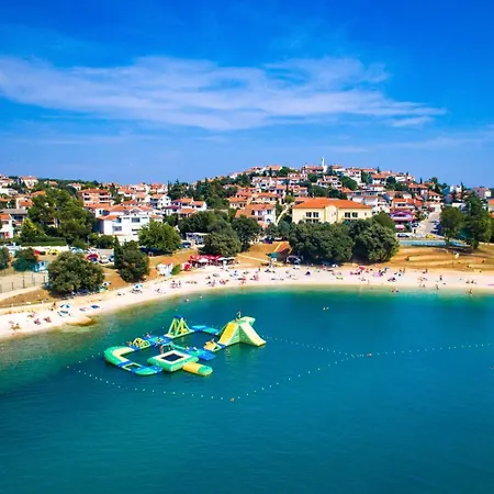 Holiday Bojana Apartment